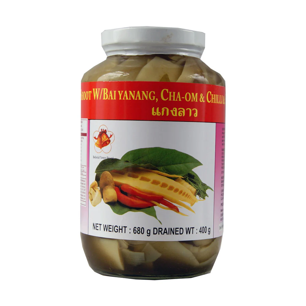 Bells & Flower Bamboo Shoots with Bai Yanang, Cha-Om Chilli & Straw Mushroom - 680g